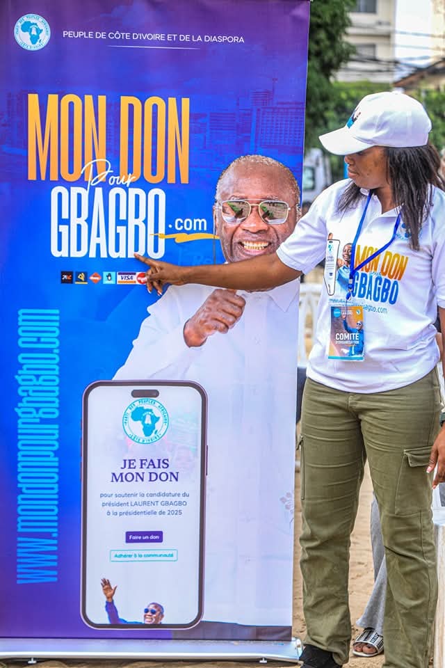 arthur_kolou's tweet photo. @SoroDri71269509 @ArthurBanga Chez nous ,il n'y a pas de plan B .
Le président Laurent Gbagbo est notre candidat.
Et personne ne pourra l'empêcher d'être candidat. https://t.co/iejjuao3AB