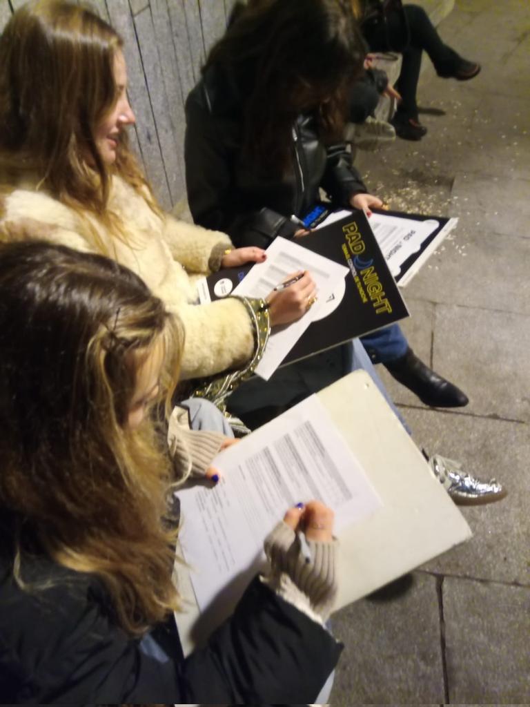 ControlaClub's tweet image. 📸Recuerdos de este finde en la zona de ocio de Mañasaña ✨

🫂Gracias a todas y todos por participar de nuestras propuestas,por un disfrute con control😉 

#PadNight #PadJoven #MadridSalud