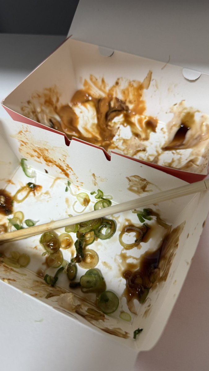 yongu222's tweet image. 있었는데요
없었습니다