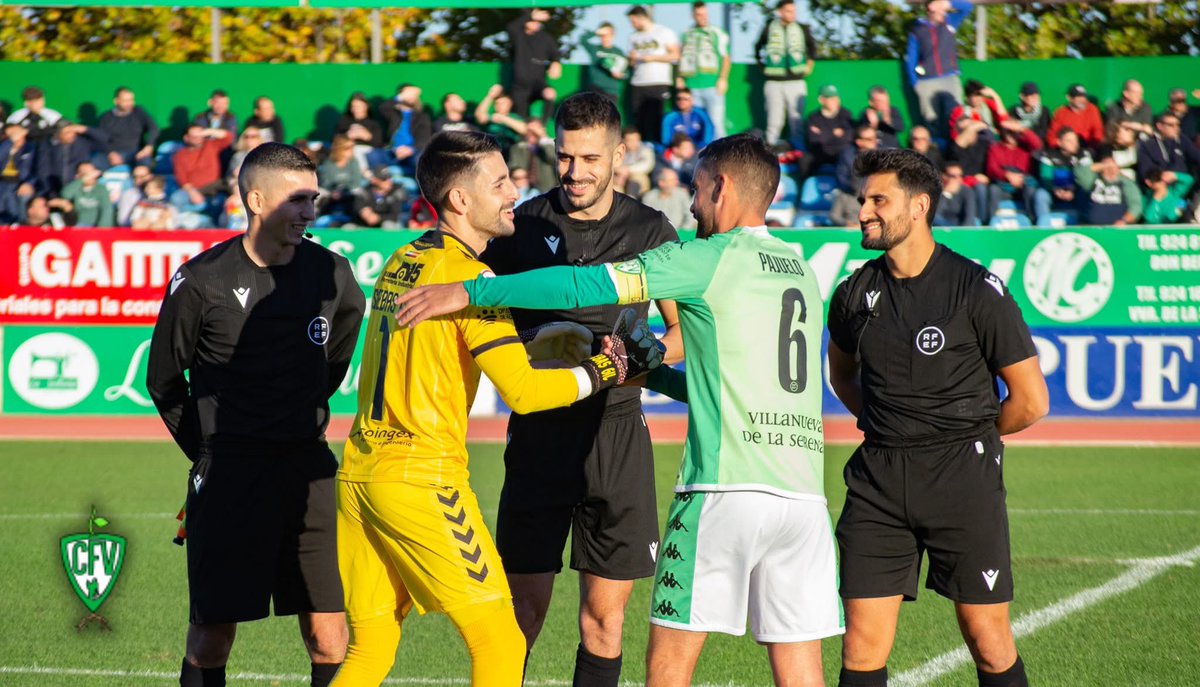 SEMANA DE DERBI 💚🤝🏼❤️

📣Comunicado oficial: Derbi ante el Don Benito.

🔗: villanovense.es/web20/comunica…

#AvantiVillano 
#VillanovenseDonBenito