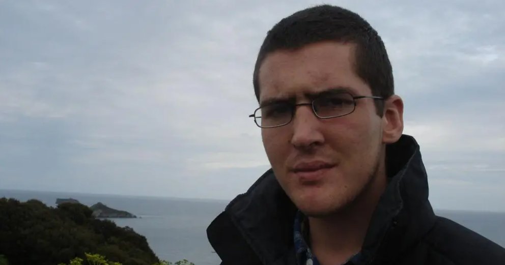 ASI_lab's tweet image. Following the hearing, the health trust will ask additional &quot;red-flag&quot; questions about potential cardiac problems in #clozapine clinics: ow.ly/AK1y50UTQAL

It is essential that patient dosing is safe and effective to maximise best outcomes for #patients.

#drugmonitoring