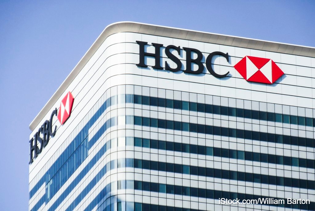 HSBC urged the Employment Tribunal to toss out a claim from a former compliance manager for disability discrimination, harassment and unfair dismissal against the bank. law360.co.uk/articles/22945…