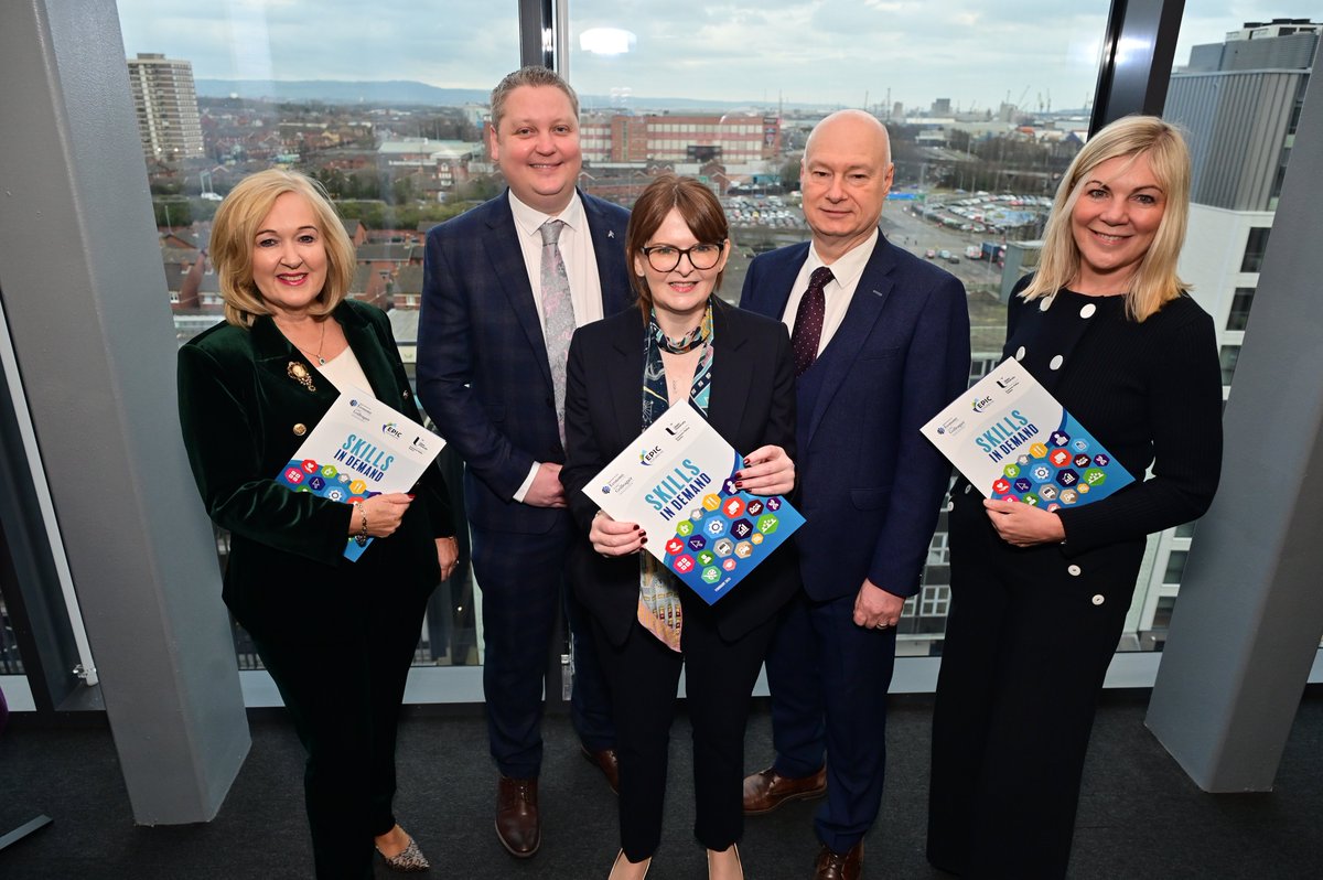 Economy NI (@economy_ni) on Twitter photo Economy Minister <a href="/CArchibald_SF/">Caoimhe Archibald MLA</a> today launched the Northern Ireland Skills Barometer 2023-2033 which provides a comprehensive assessment of the future skills needs and gaps within the local economy.
Read more ➡️economy-ni.gov.uk/news/skills-fo…
📸At the launch of the Northern Ireland Economy Minister <a href="/CArchibald_SF/">Caoimhe Archibald MLA</a> today launched the Northern Ireland Skills Barometer 2023-2033 which provides a comprehensive assessment of the future skills needs and gaps within the local economy.
Read more ➡️economy-ni.gov.uk/news/skills-fo…
📸At the launch of the Northern Ireland