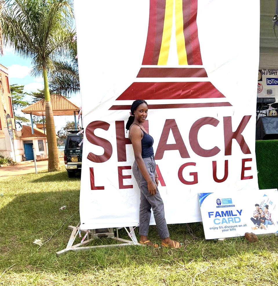 TumukundeDoret3's tweet photo. Sunday was well spent at @TheShackLeague before going to watch Sport-S vs Nemostars. The main event of the day was a volleyball match between @maryhillalumni and @TRICONAOfficial alumni which ended in favor of the former with 3:0 sets https://t.co/KXiV7OgRXd