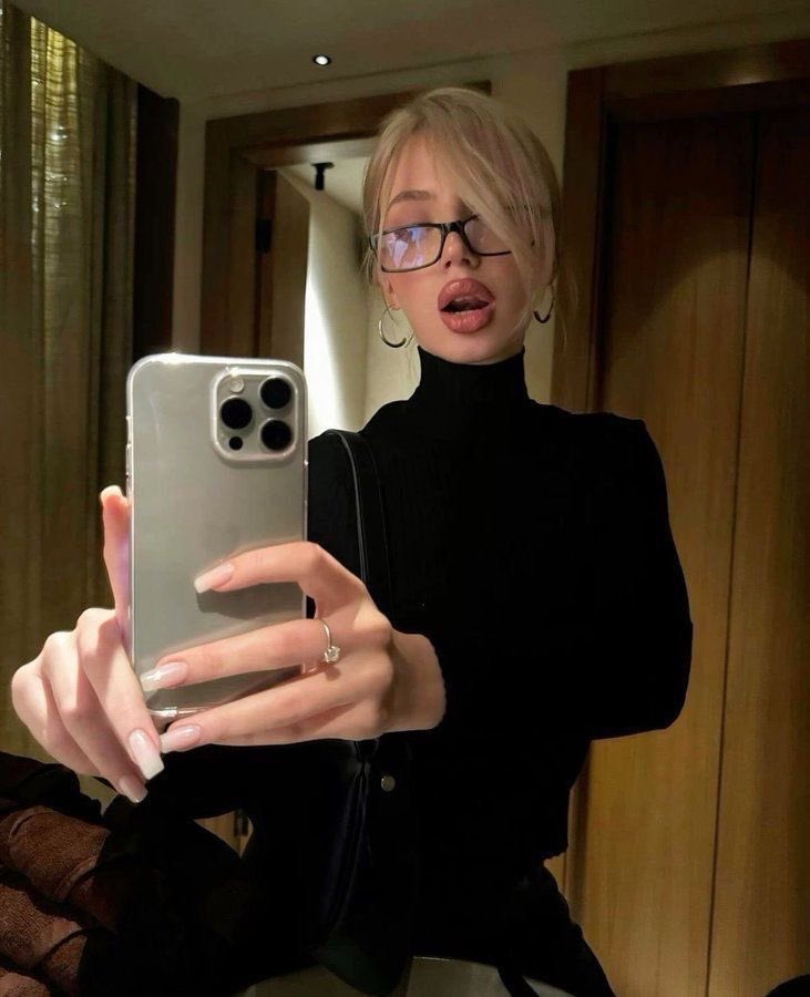 𝑀𝐽 ♱⊹ ࣪ ˖ tweet media