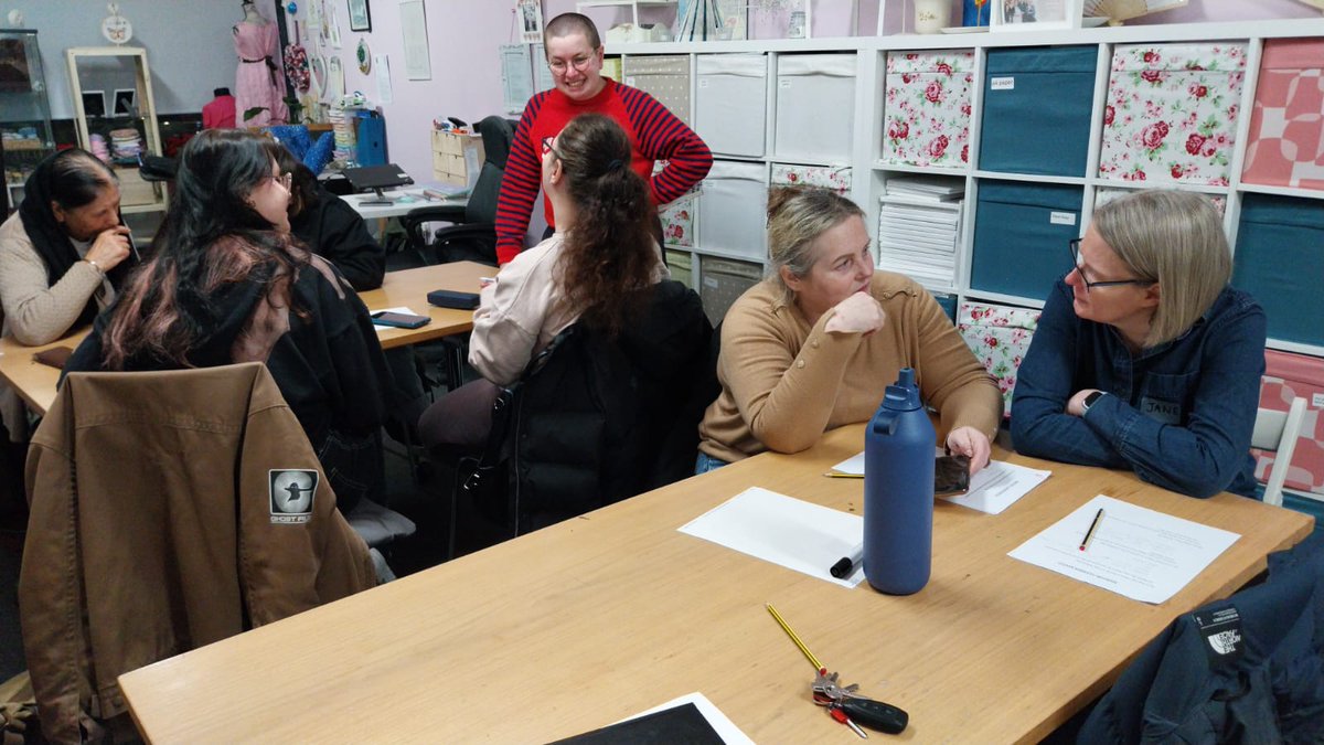 Our our W4W digital classes began last week! The women got into pairs and started working together on developing digital skills such as how to use social media apps like WhatsApp &amp; TikTok 💻
"What an amazing class tonight, I learned so much!"- Maryrose

#womensupportingwomen