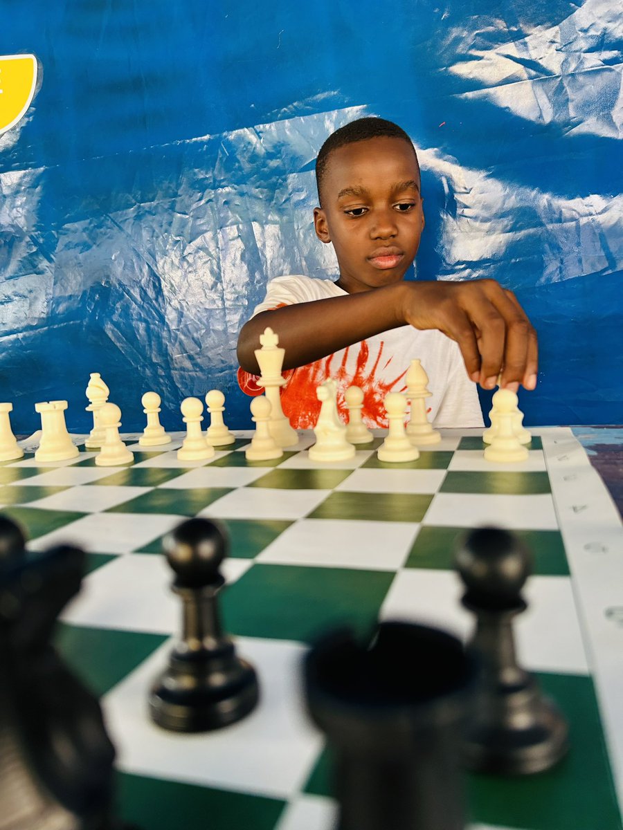 We move in silence, and speak when it’s time to say CHECKMATE.♟️

#chess #scoris #ug #international