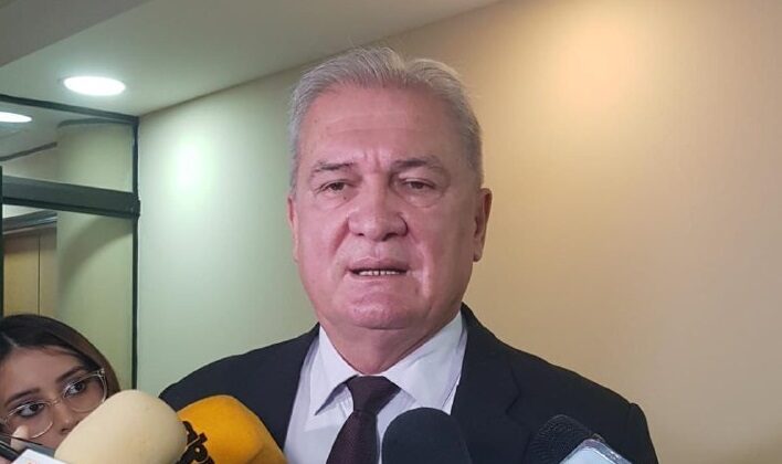 BogadoMayor's tweet photo. Vergüenza internacional...

Es uno de los pilares del Estado de Derecho.

"A esa hora hago la siesta", expuso a la prensa cuando se lo llamo...
Bueno ya es hora que te despiertes. https://t.co/bCAWOfgh0D