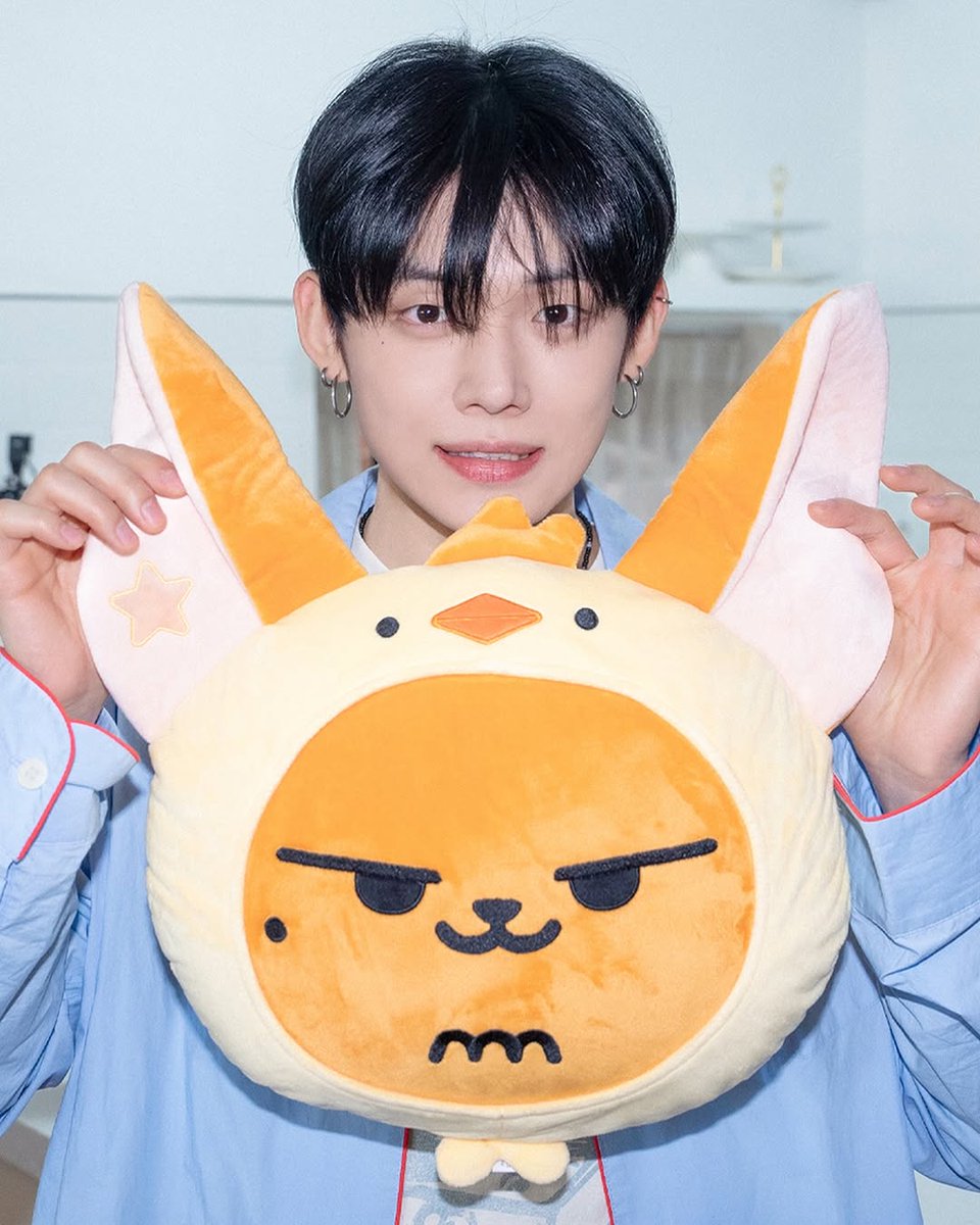_zzngel's tweet photo. @TOP100KPOP I vote #YEONJUN from #TXT to #TOP200MALEIDOLS https://t.co/qzvKHtFH4w