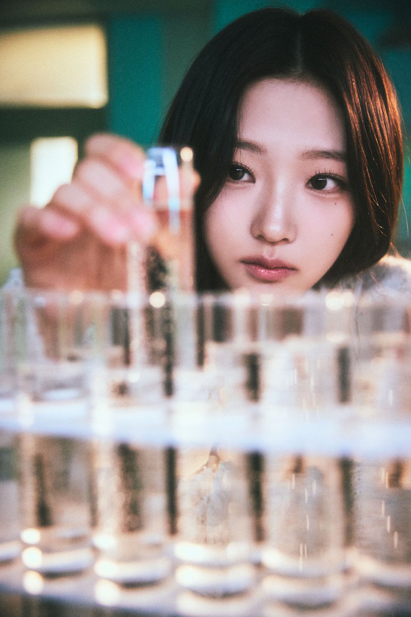 Hearts2Hearts 'The Chase' Image Teaser #02

Hearts2Hearts The 1st Single 【The Chase】
➫ 2025.02.24 6PM (KST)

💿 Pre-order
Hearts2Hearts.lnk.to/TheChase

#Hearts2Hearts #하츠투하츠 #H2H
#STELLA #스텔라
#IAN #이안
#TheChase #Hearts2Hearts_TheChase