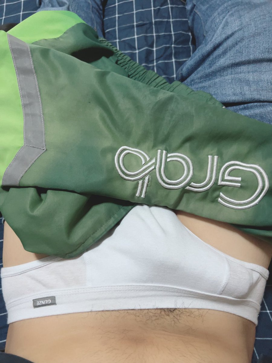 Nikon_000's tweet photo. คิดดถึงต้องวิ่ง grab มันเป็นสังคมที่มีความสุขดี.. คิดถึงเพื่อน พี่ น้องๆ https://t.co/qG4OQlOSrh