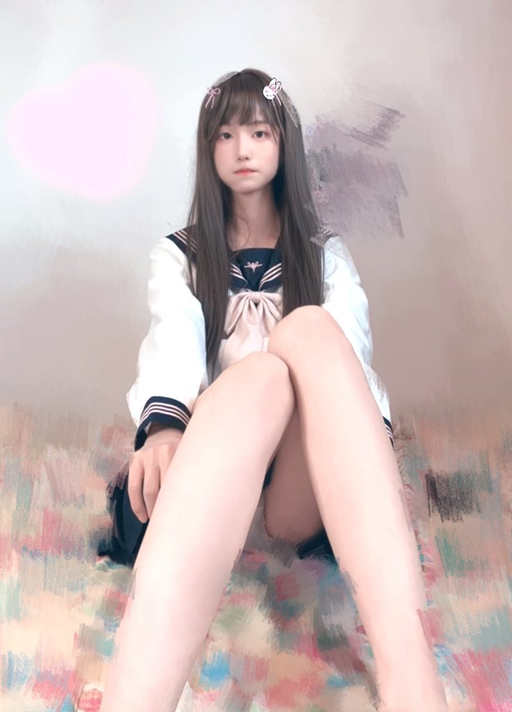 元气满满的一天～(◕‿◕✿)  
感觉自己可爱到冒泡啦！✨  
#男の娘 #水手服 #可爱风 #今日穿搭