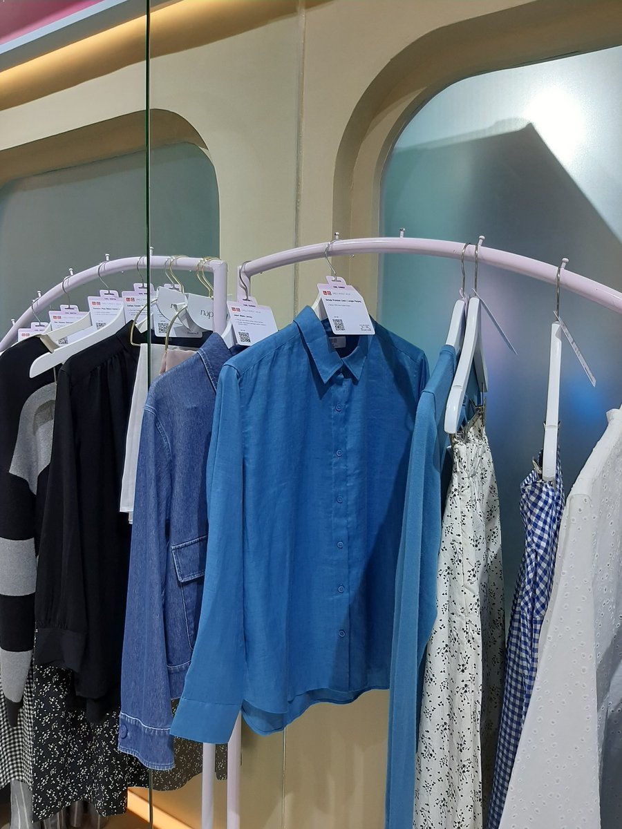 nigresi's tweet photo. malem baru tau soal wardah colourverse tapi sayangnya udh sold out, eh besok paginya ada yang wts 1 ticket dan finally bisa ikut dan jd tau best color aku yay, 100k wort it YES!!

#WardahColourverse2025 #personalcolor https://t.co/uA7vGm72xe