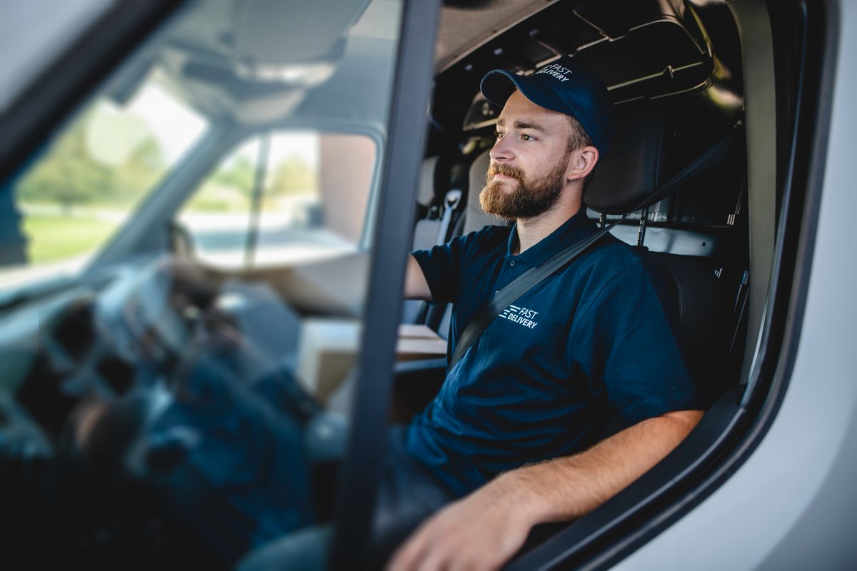Zoom2Day's tweet photo. On-time delivery isn’t a promise—it’s our standard! ⏱️ Whether it’s legal documents, medical shipments, or inter-office mail, Zoom2Day Deliveries guarantees punctual service you can depend on. Excellence delivered, every time. #AlwaysOnTime #ProfessionalCourier https://t.co/J8QI9yNiaS