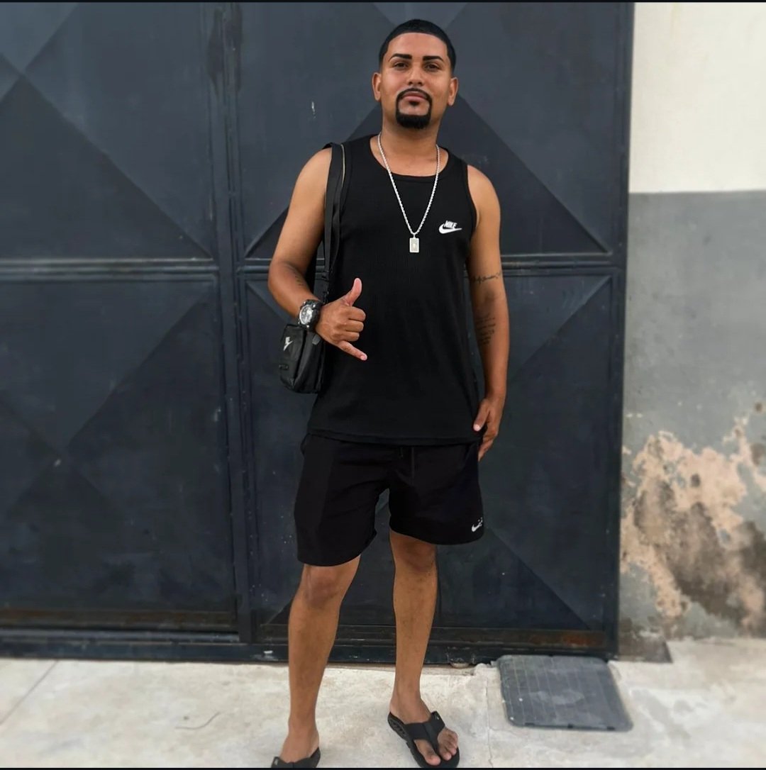 Como sempre trajado 🖤🥵