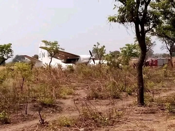 Crash d'un avion de la Minusca à Ndélé à l'Est de la RCA. Deux pilotes blessés, zéro décès, tous les passagers ont survécu. La boîte noire de l’appareil vient d'être expédiée à Bangui pour analyse.