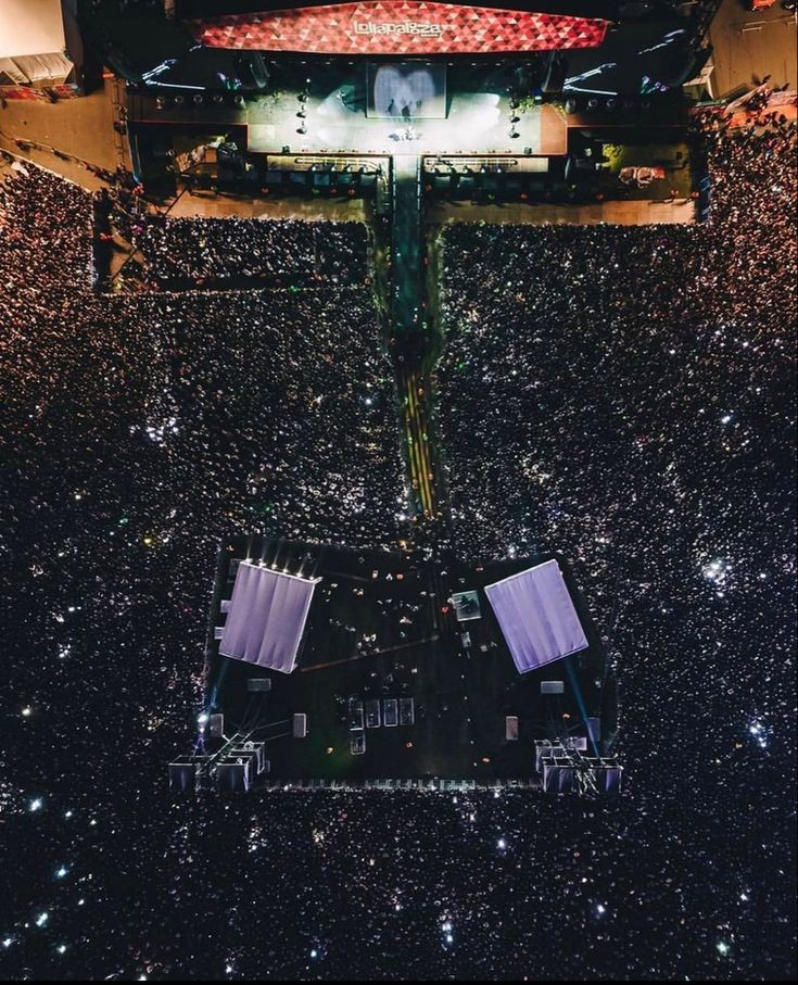 felpsgalvao's tweet image. PROMOÇÕES/SORTEIOS VALENDO INGRESSOS PRO LOLLAPALOOZA BRASIL 2025!  ✨🎟

- Thread útil