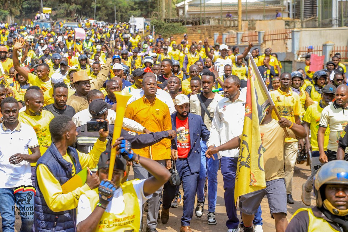 MwesigyeFranks's tweet photo. Our issue is not with Parliament itself but with certain politicians and MPs who seek to boost their popularity by unfairly attacking our Chairman, Gen. @mkainerugaba, as part of their self-serving agendas. If they do not stop attacking Afande, we will march to their constituencies. Today We held a peaceful protest, no property was damaged, and no one was injured. We followed the proper procedures and obtained police clearance. This was the most peaceful demonstration ever held in Uganda.

A heartfelt thank you to all PLU supporters who participated, the PLU secretariat for its guidance, and SG @DaudiKabanda for leading the team. We also appreciate @PoliceUg for providing the necessary instructions.

Our rules are simple:
1.Gen. K. Muhoozi is always right.
2.If you think Gen. Muhoozi is wrong, please refer to rule number one.