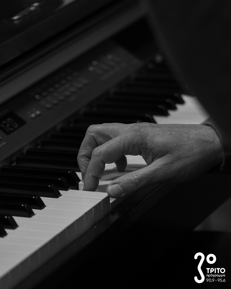 ertecho's tweet photo. 🎶Genaration Alpha: Ιστορίες μετά μουσικής | Το #TritoProgramma γιορτάζει την Παγκόσμια Ημέρα Ραδιοφώνου με μια μοναδική ηχογράφηση, όπου η μουσική ενώνεται με την αθωότητα και τη χαρά των παιδιών! 𝐒𝐭𝐚𝐲 𝐭𝐮𝐧𝐞𝐝 Πέμπτη 13/2, 10:00-12:00!
#ERTecho #LiveRadio https://t.co/wNWjKQnpaL
