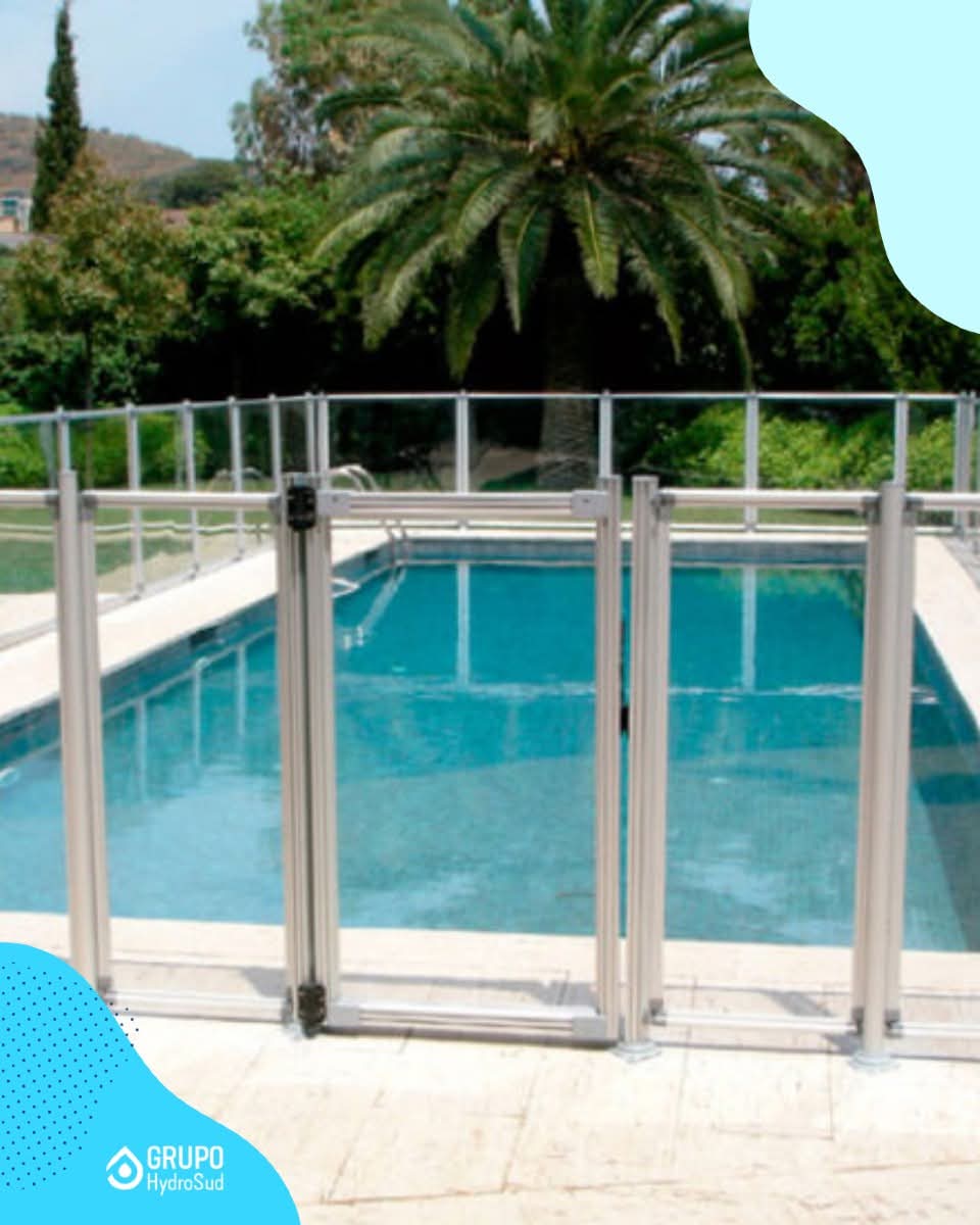 Protege tu piscina con estilo y seguridad con la Valla Metacrilato Flash Transparente🙌🏼

👉Esta barrera de protección está fabricada en metacrilato transparente, una opción ideal para quienes buscan una solución de seguridad moderna sin sacrificar la estética.