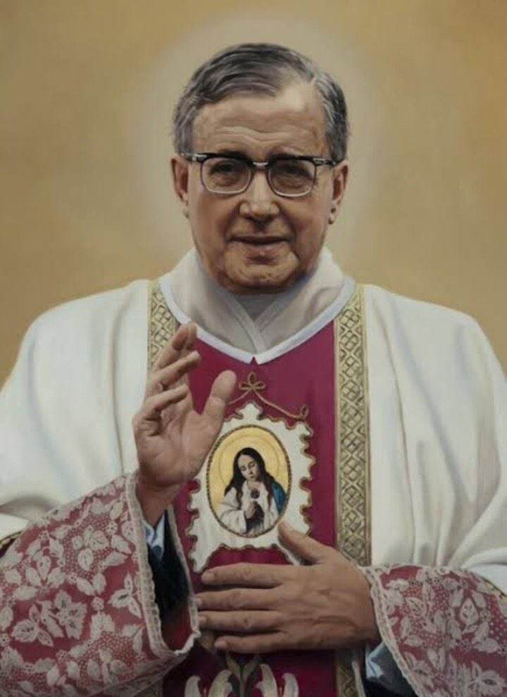 reinatorres7's tweet photo. San Josemaría Escrivá, ruega por nosotros. 

#OpusDei #ObraDeDios https://t.co/Noag71yBVk
