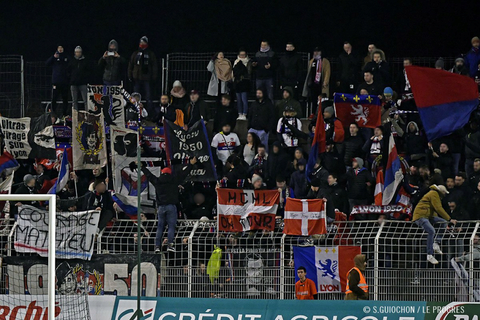 ClmDONP1's tweet photo. @Girondin3303 @DonFcgb @BourgesFC Ça doit ressembler à ca : https://t.co/65JlM36pf0