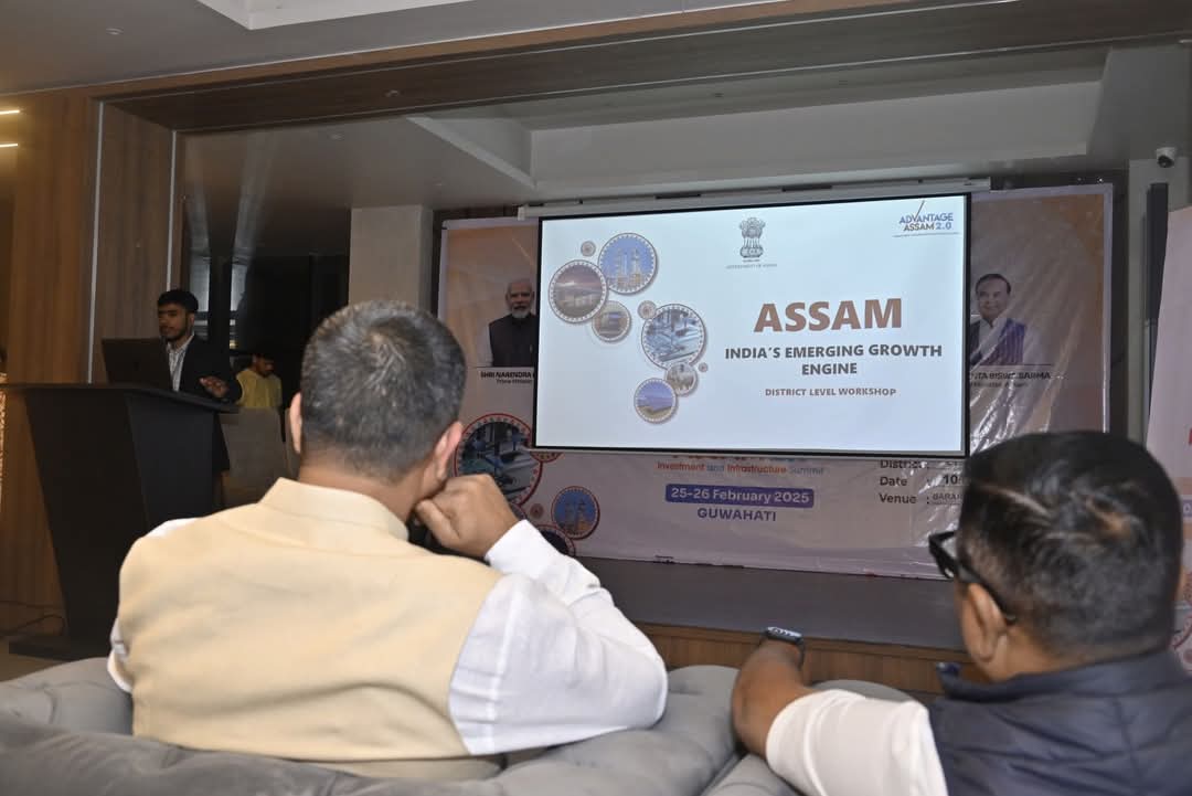 Local MLA Shri Dipayan Chakraborty &amp; Shri Mihir Kanti Shome Ji , District Commissioner Cachar Shri Mridul Yadav Ji. 
<a href="/dccachar/">District Commissioner, Cachar 🇮🇳</a>