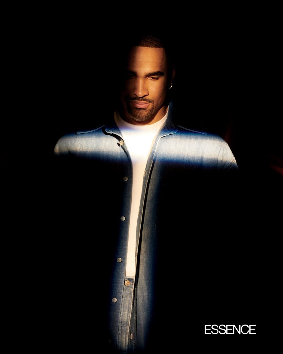 Sometimes, God plays favorites! 

Jalen Hurts and the Philadelphia Eagles are your Super Bowl LIX Champions. The Eagles defeated the reigning champions Kansas City Chiefs 40- 22!

Congratulations, <a href="/JalenHurts/">Jalen Hurts</a>!