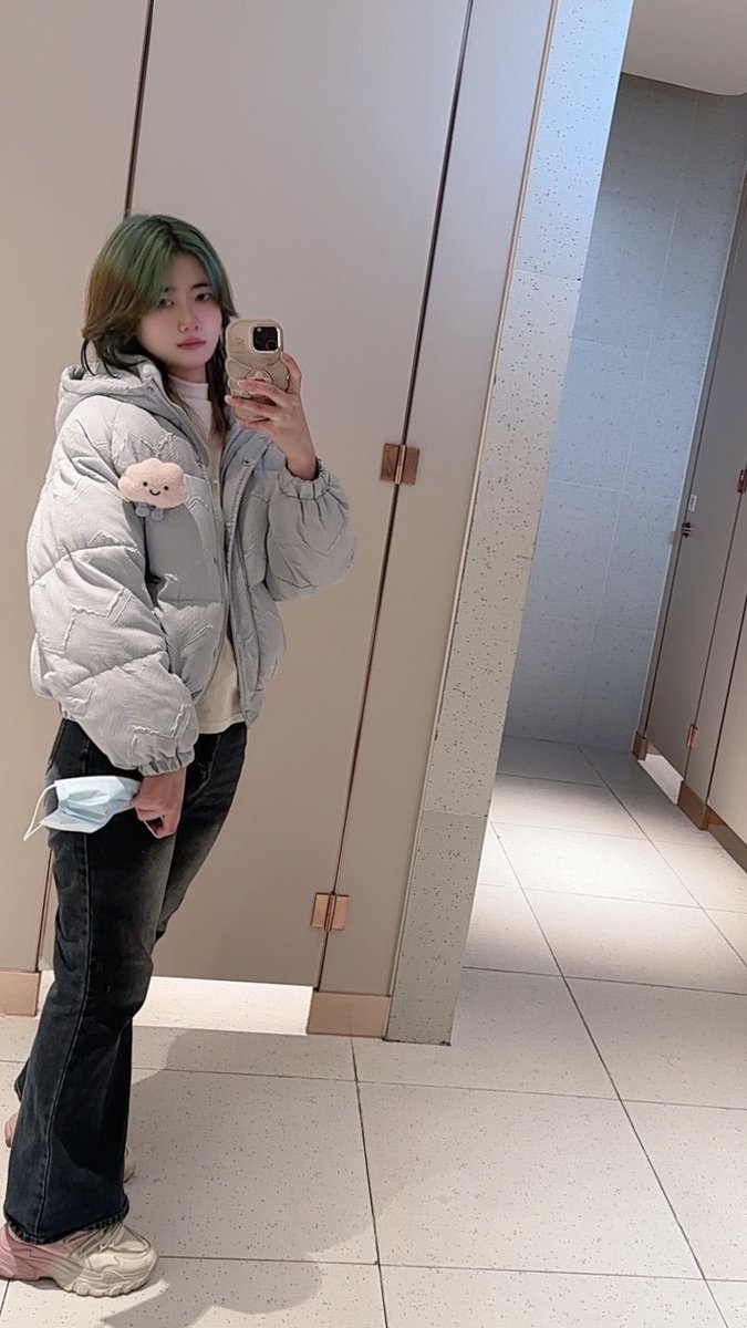 自从剪了这个发型天天都有人说我像个T