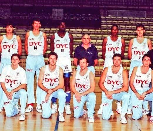 Fase Final da #CopaACB a próxima fin de semana en #GranCanaria Mesmo lugar que fai 35 anos, cando <a href="/CBBreogan/">Río Breogán</a> era o primeiro equipo da #historiabaloncestogalego en clasificarse para a mesma, disputando #TalDíaComoHoxe o partido de 1/4 final #ArquivoBREO