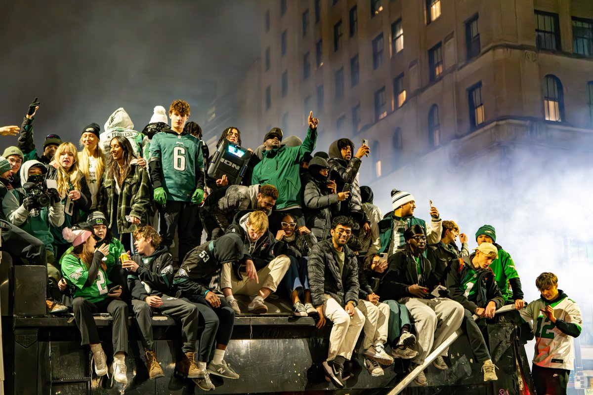 DerekBodnerNBA's tweet image. A few more.