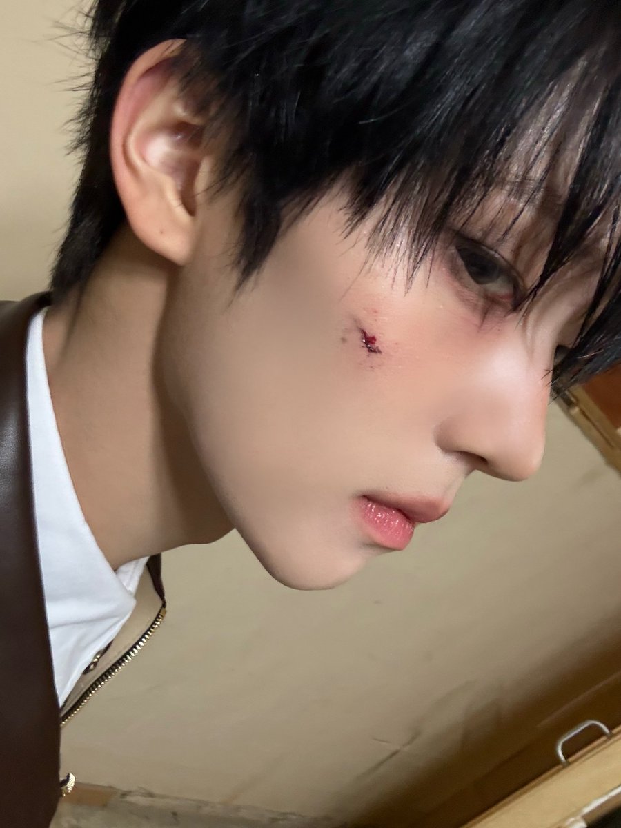 💭_ [#ギヒョン] 皆さん!! 僕たちのコンセプトフォトはご覧になりまし