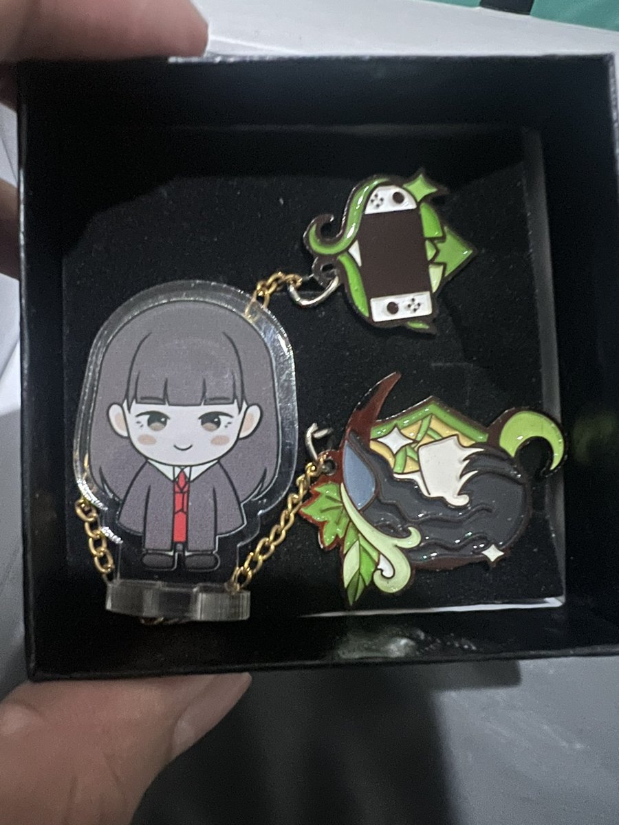 jusak_jan's tweet photo. thanks merch nya @marshaoshi_
๐๐๐
lu d kasih gak @L_MarshaJKT48 ๐
๐
#estriver
#Letsgrowtogether https://t.co/P4nCTqBPeX