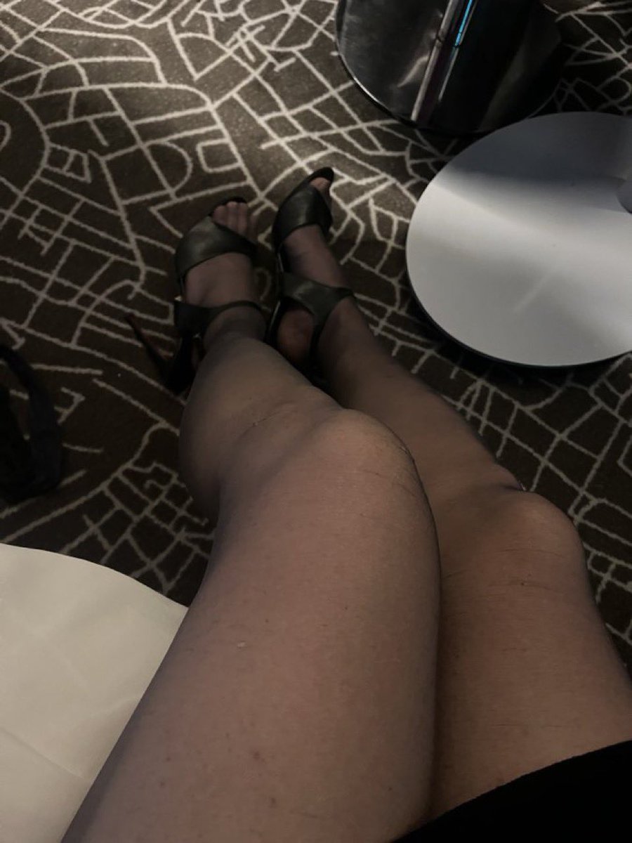 <a href="/gayroskop/">🧭GAYROSKOP🧭</a> <a href="/gayarabul/">❤️GAY ARA BUL❤️</a>