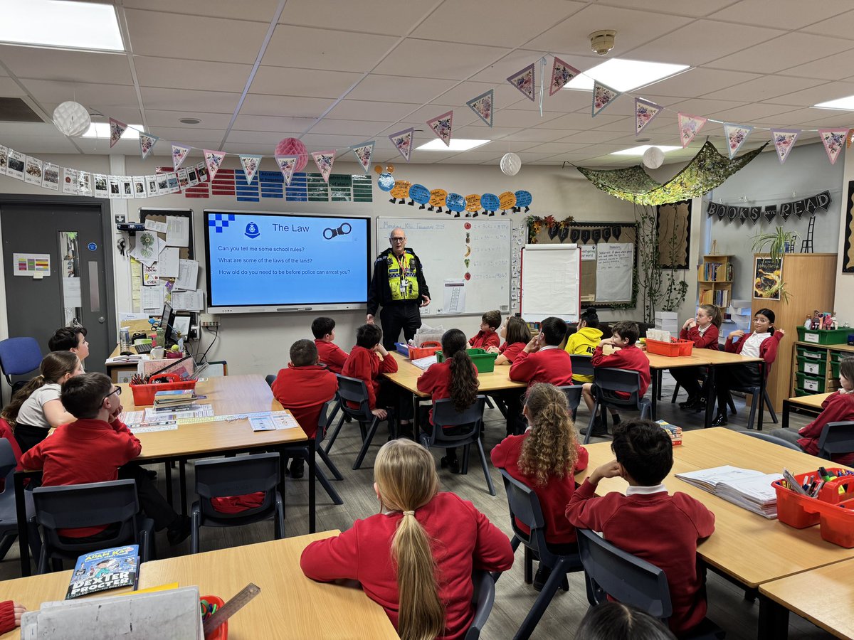 Year 5 enjoyed an informative workshop today all about online safety. Thank you to Coventry Police. <a href="/CoventryPolice/">Coventry Police</a> #saferinternetday2025 #SID2025