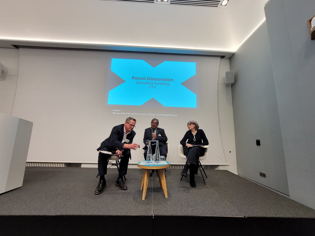 sortegarango's tweet image. Tim Hart:
Money (for research) is not a problem. Money is out there, the problem is securing access to it

@RAEngGlobal  #EngineeringX #TSP10