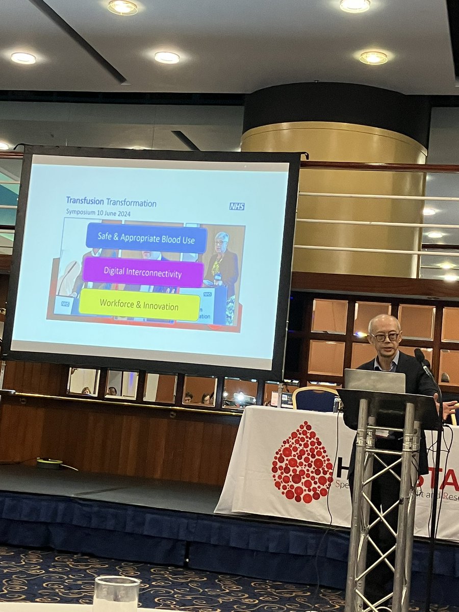 HaemSTAR_UK's tweet image. Our first plenary speaker- @CHToh1 covering a wide variety of “medical haematology”- changing the nomenclature, rearranging the coagulation cascade and a brief insight to the infected blood inquiry.
#haemSTAR25