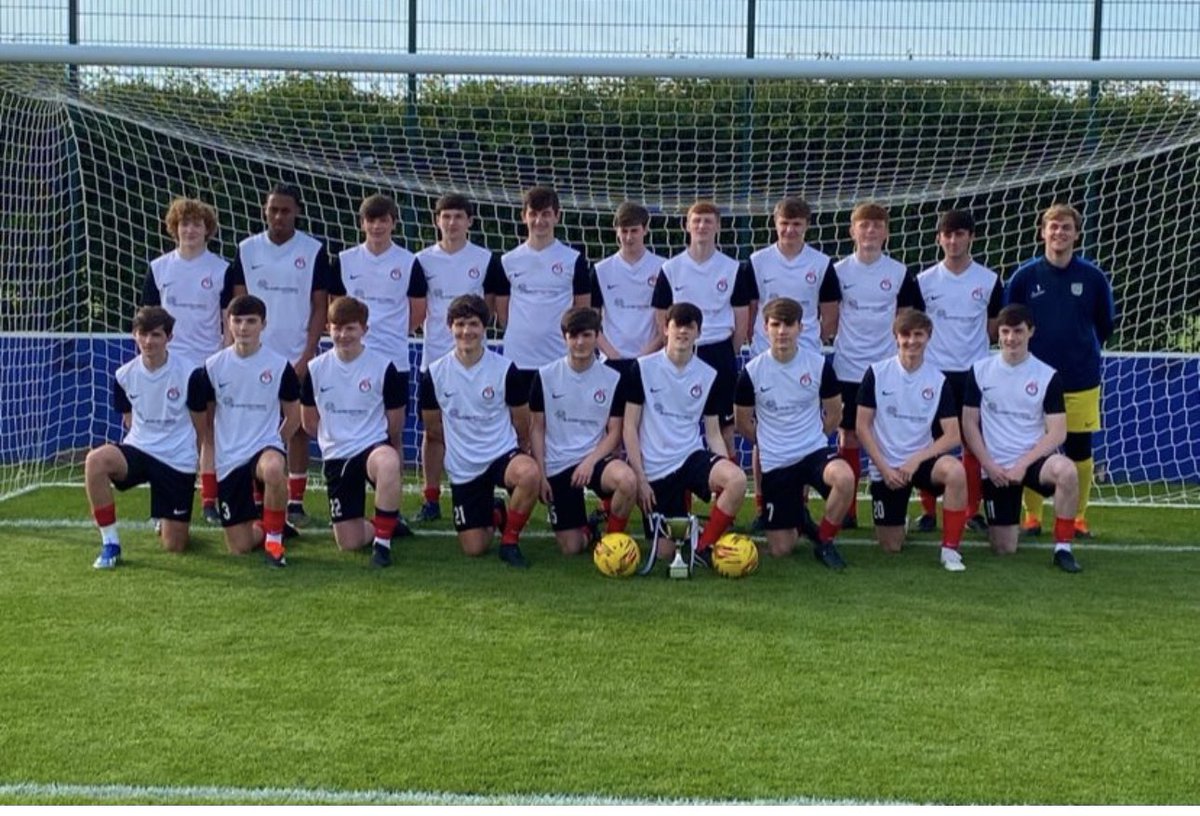 Congratulations to our lads for reaching the final of the <a href="/Liverpool_CFA/">Liverpool FA</a> U18 Sunday Cup! Another fantastic achievement and we are proud of you all👏It’s been a really tough season but the lads are all sticking together as mates which is what it’s all about 😉💙⚪️⚫️🔴 <a href="/SouthLplFC/">South Liverpool FC</a>