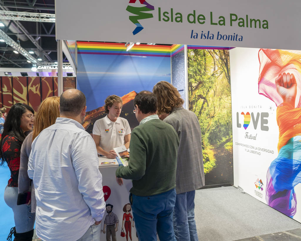 🏳️‍🌈✨ La Palma en #FITURLGBT2025 🌋🌍

La isla bonita de Canarias se consolida como destino LGBT+ ideal, con su naturaleza, playas vírgenes y cielos estrellados. 🌿 

Un lugar único, sostenible e inclusivo, perfecto para quienes buscan autenticidad y libertad. <a href="/visitalapalma/">Visit La Palma</a>