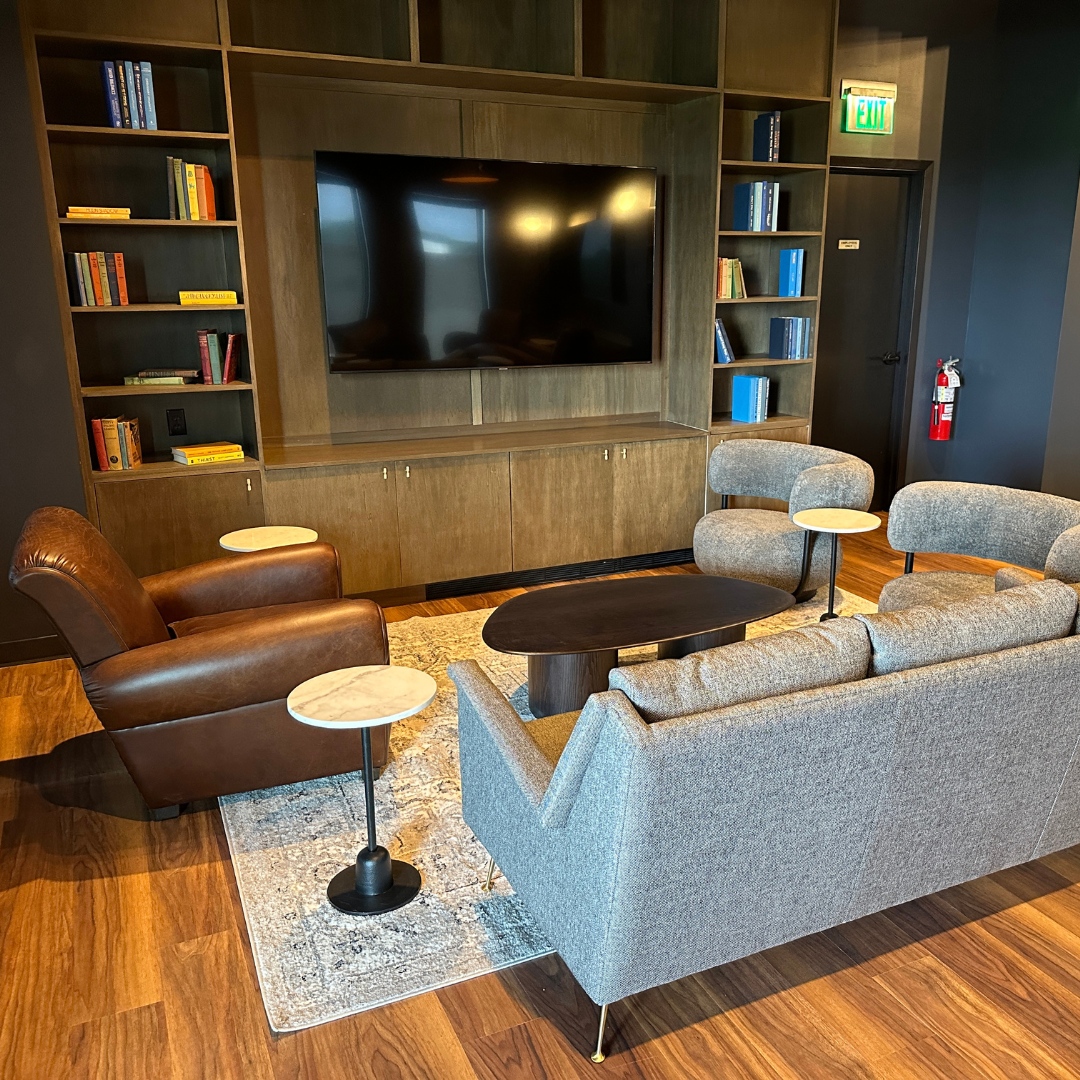 Join us at Apiary, where our lounges offer a perfect blend of sophistication and hospitality. Make yourself at home 🌟🍃 #SophisticatedComfort #ApiaryAmbience #ApiarySocialClub