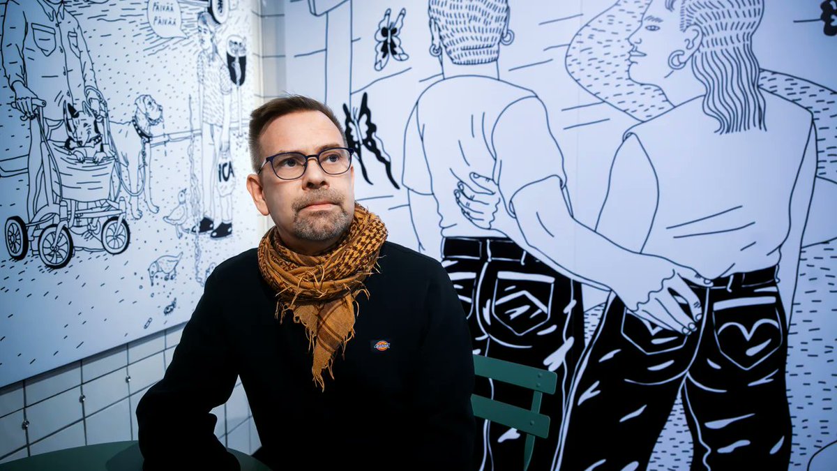 Helsinki City Museum (@kaupunginmuseo) on Twitter photo Hufvudstadsbladet skrev om utställningen M/S Baltic Queers, som visas på Helsingfors stadsmuseum till den 2 mars: hbl.fi/artikel/regnba…
📸: Cata Portin / <a href="/hblwebb/">Hufvudstadsbladet</a> Hufvudstadsbladet skrev om utställningen M/S Baltic Queers, som visas på Helsingfors stadsmuseum till den 2 mars: hbl.fi/artikel/regnba…
📸: Cata Portin / <a href="/hblwebb/">Hufvudstadsbladet</a>