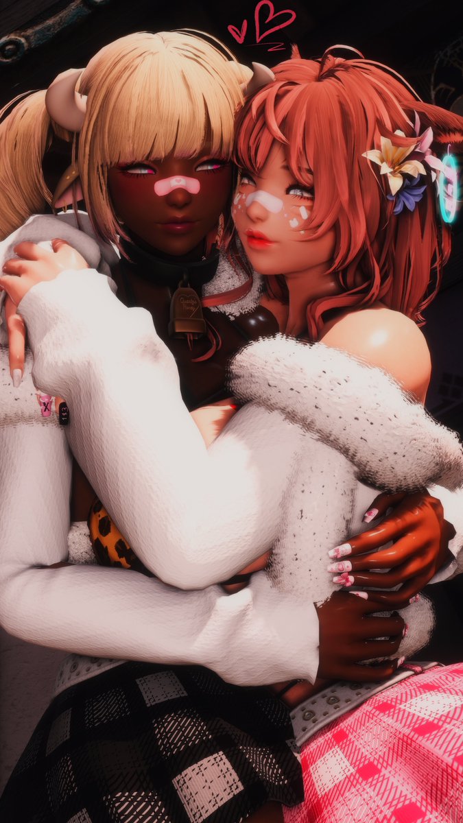 Squeezing up close with my darling <a href="/quartz_nsfw/">Quartz (NO DMs PLEASE)</a> ♥