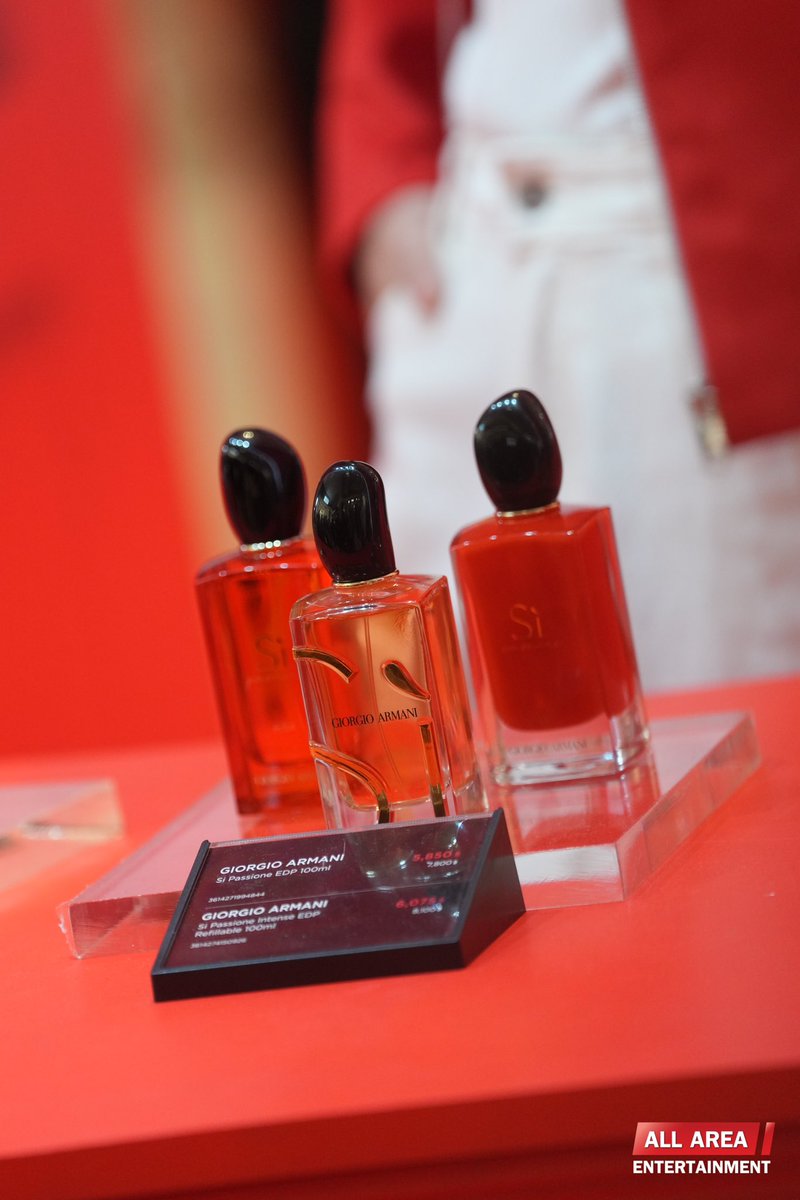 “ไบเบิ้ล - วิชญ์ภาส” ร่วมงาน "BEAUTRIUM HOUSE OF PERFUME – SCENT OF LOVE"

#BTHOP25xBIBLE
#BibleWichapas 
#BT_HouseOfPerfume2025  
#BT_ScentOfLove  
#theBEAUTRIUM