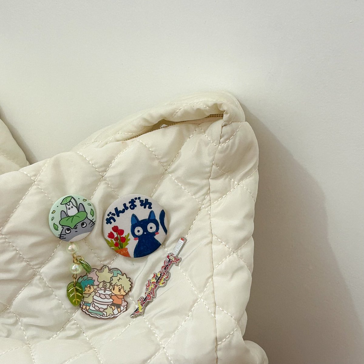 poebbit's tweet image. 🎐 digital diary of a fangirl ࿐

( ⌗ all my entries below ↓ )