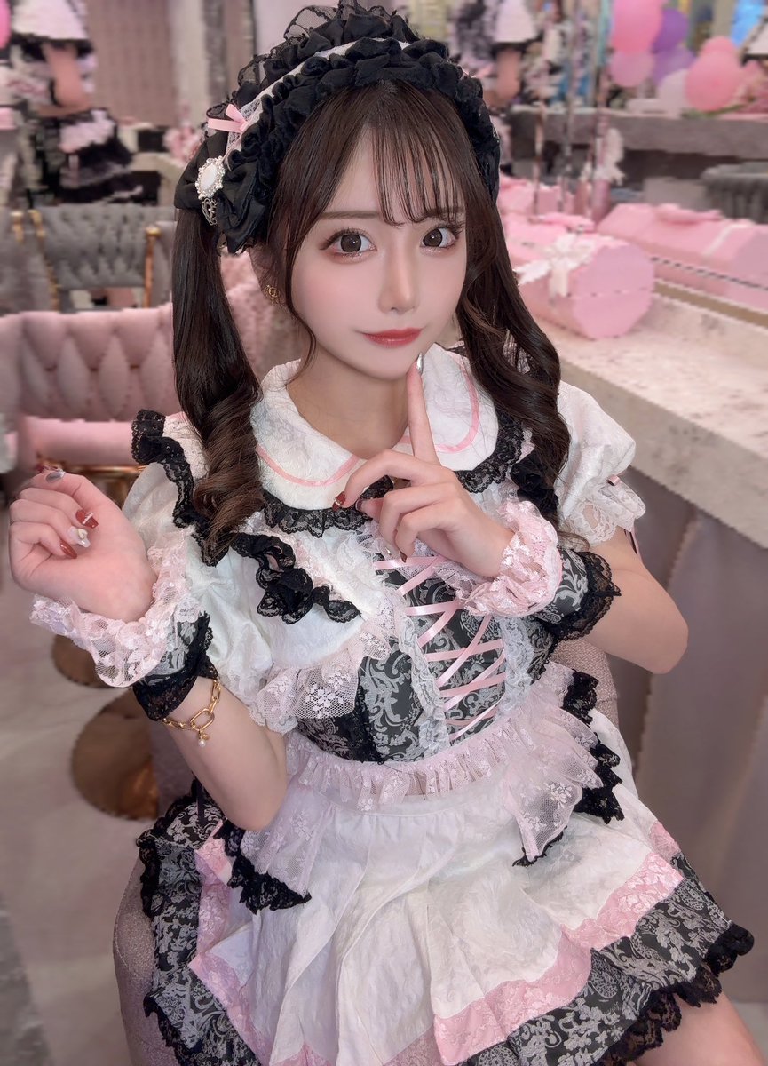 sena_chan7's tweet photo. コンカフェ嬢と言えば俺❕🤍 https://t.co/6l33PgmuvA