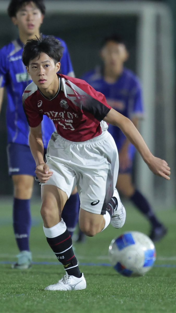 Forza02_STAFF's tweet photo. 【東京都クラブユース選手権U14(新人戦)】
決勝戦
　2月11日(火/祝)13:30KO
　 Forza'02 vs 三菱養和巣鴨
　 会場:西が丘味の素フィールド

ベンチ、スタンド、そしてフィールドすべての選手が熱く戦います。
声が枯れるほどの応援で仲間を鼓舞します📣 https://t.co/RUHmcjT5Nt