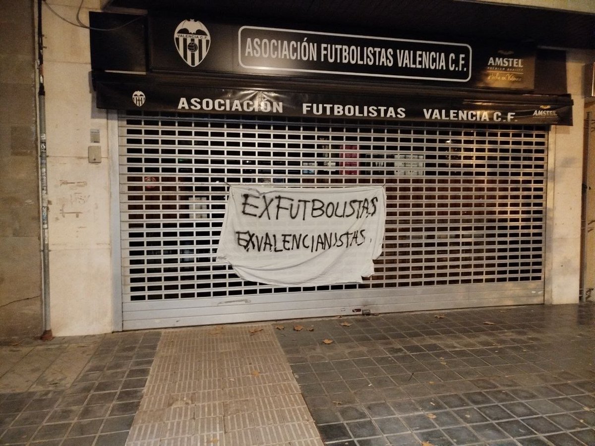 AMAB LIM tweet media