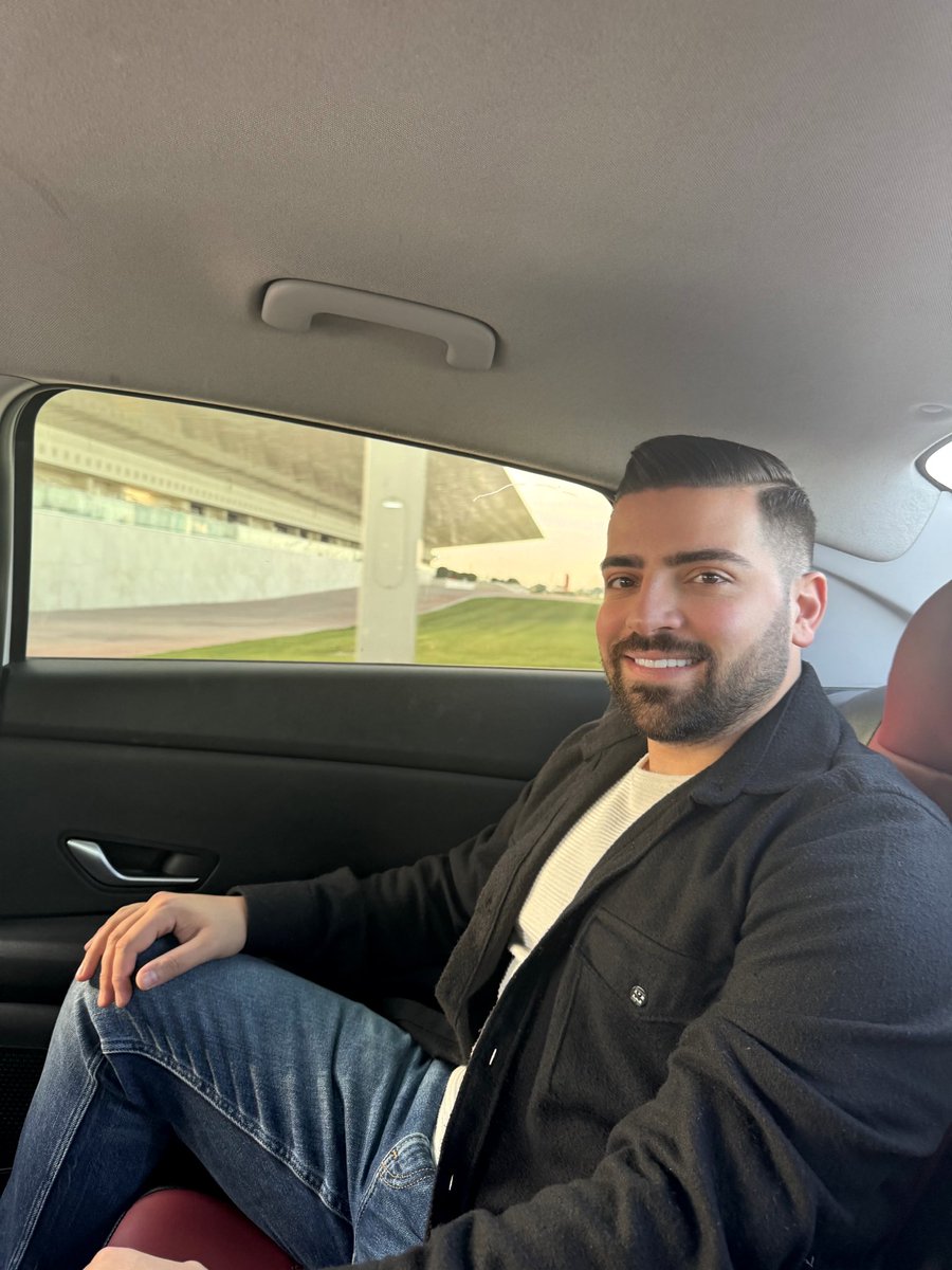 elieabountoun's tweet image. Make it happen, Monday! ✨💪 #ProductiveVibes
 
-
#أكشن 🎶 #Action 
#قلبي_ما_دق
#ايلي_في_قسمة_ونصيب
#قسمة_ونصيب
#qesmawnaseeb #elieabouantoun