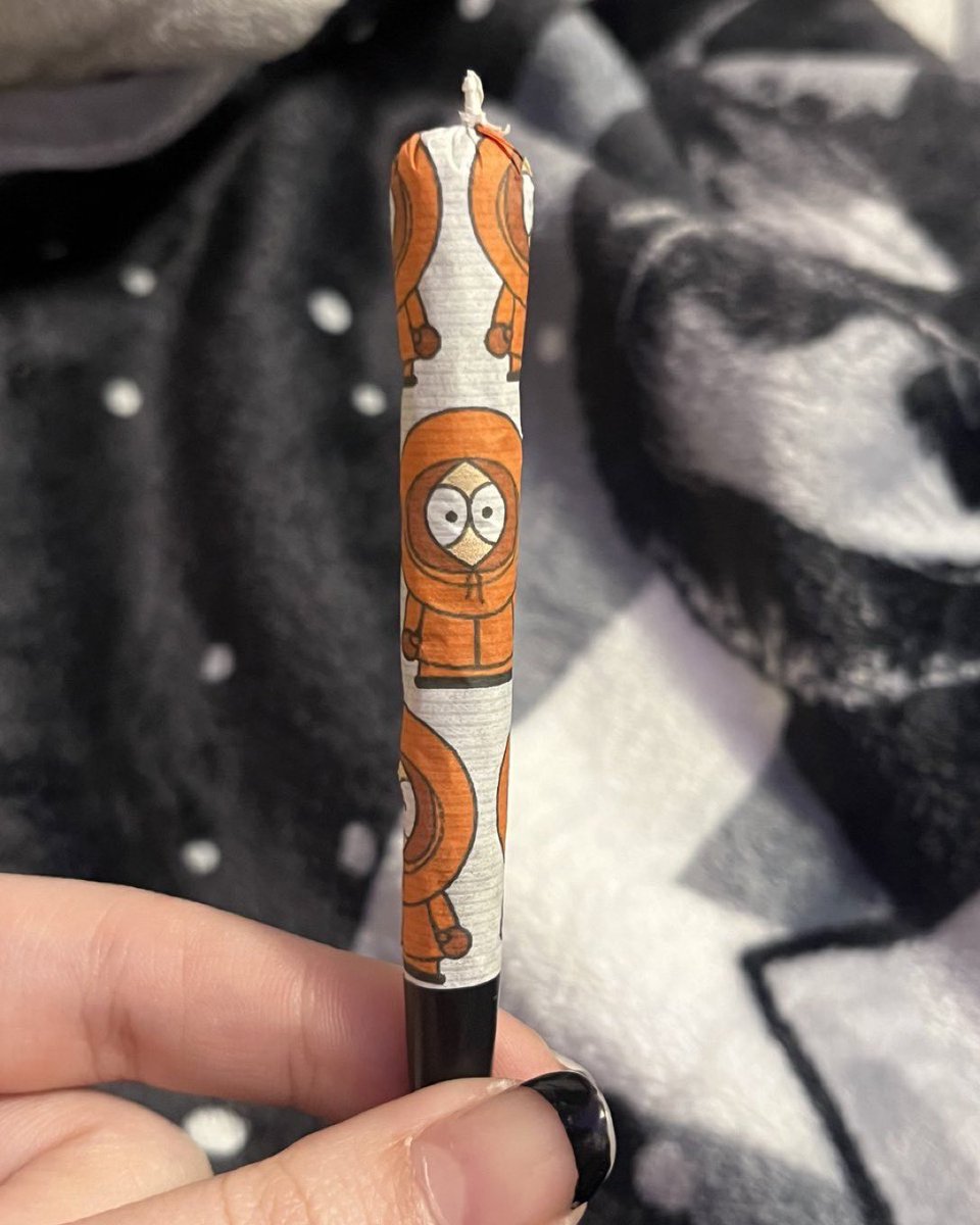 Stoner Barbie (@stonersvilla) on Twitter photo 