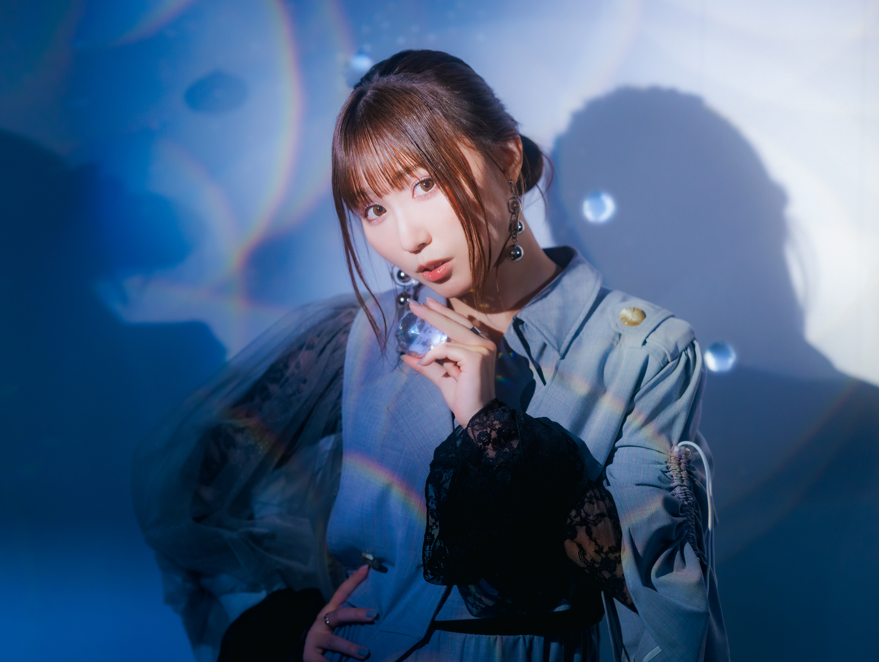 鈴木愛奈 オフィシャルサイト